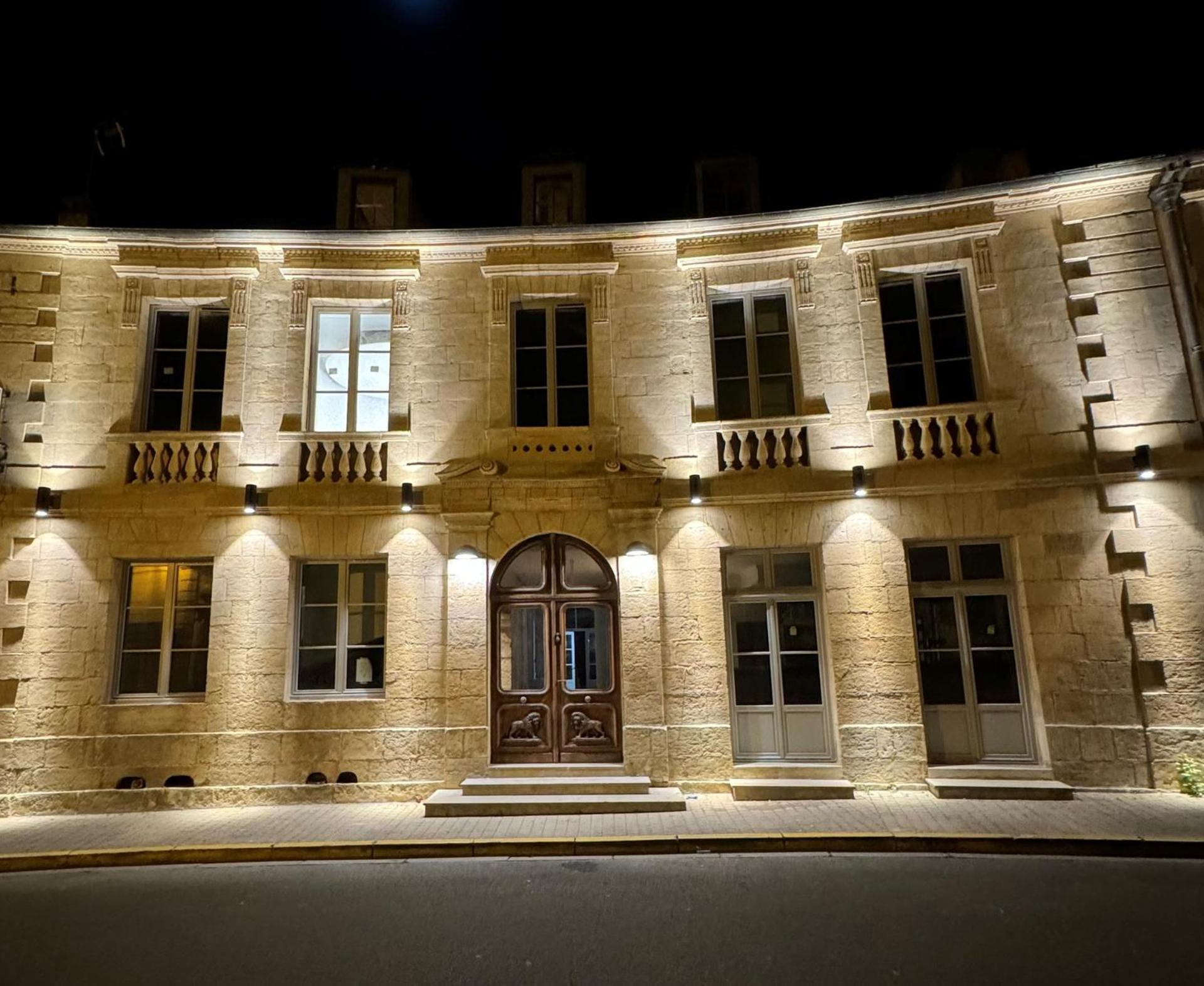 Le Relais De Montignac Hotel Buitenkant foto
