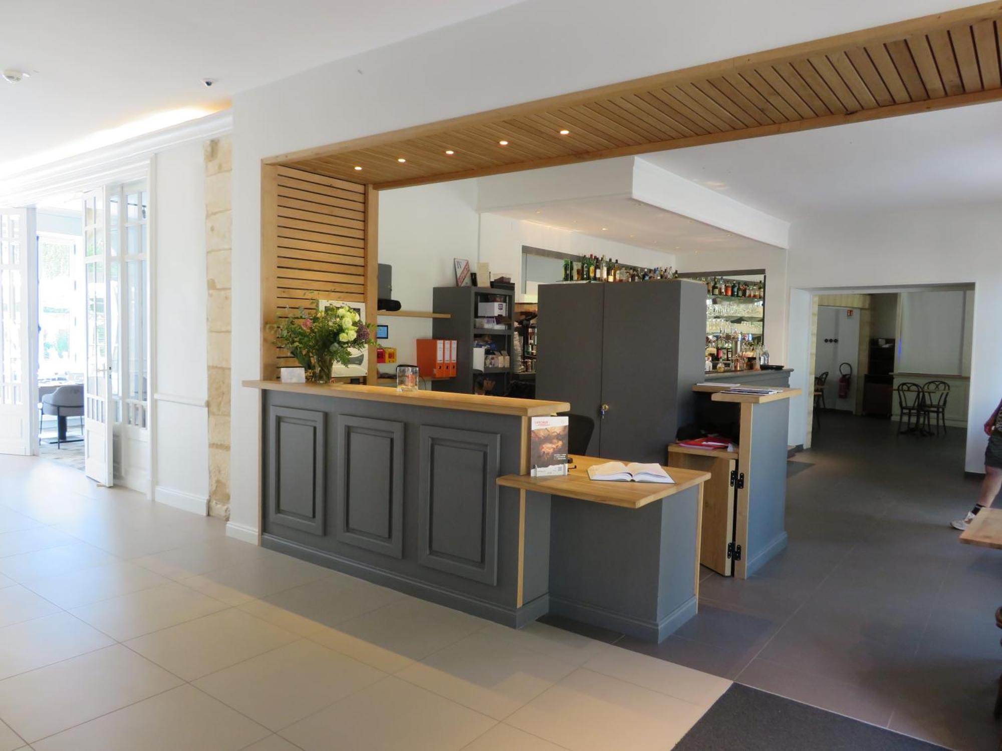 Le Relais De Montignac Hotel Buitenkant foto
