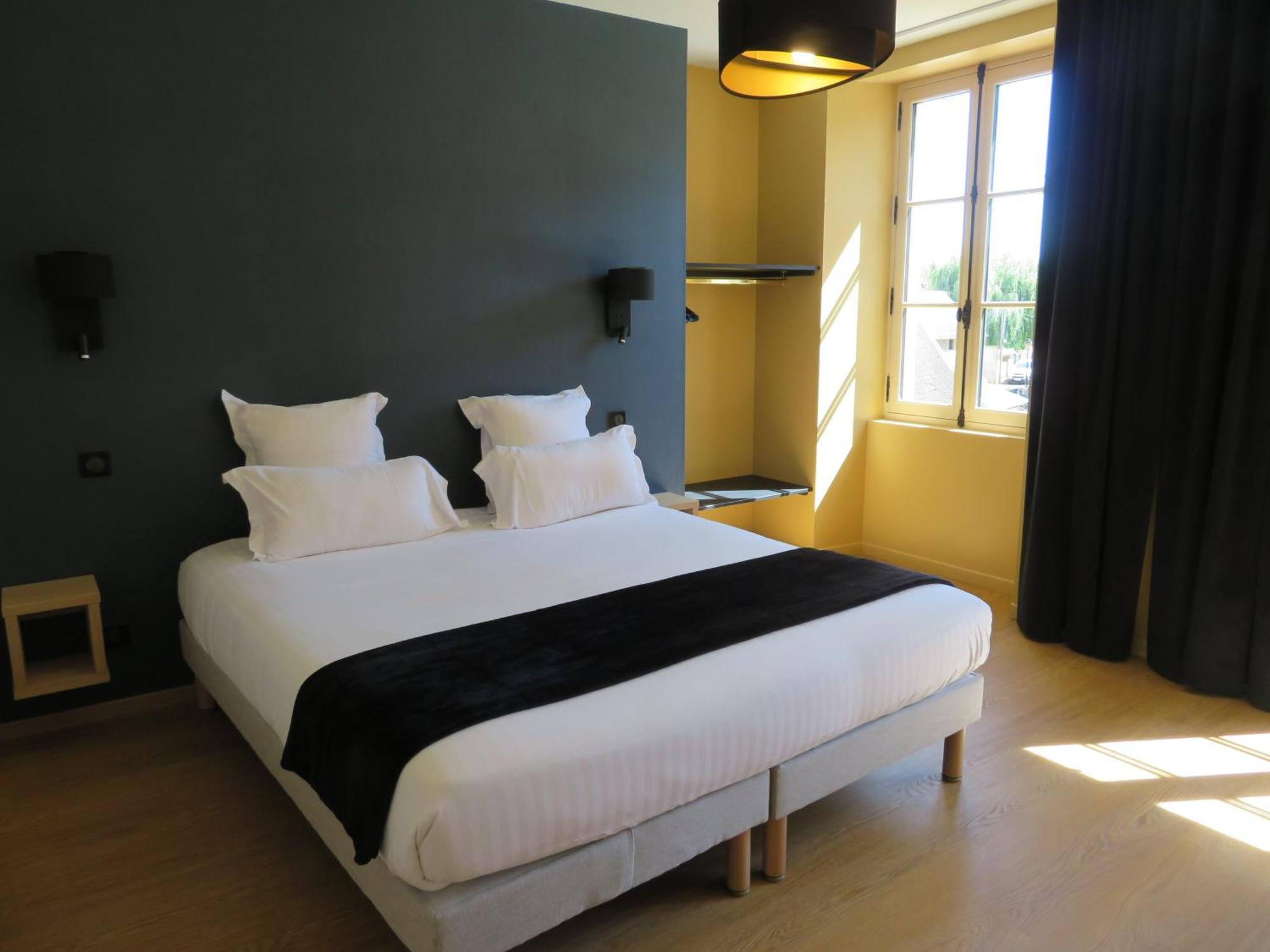 Le Relais De Montignac Hotel Buitenkant foto