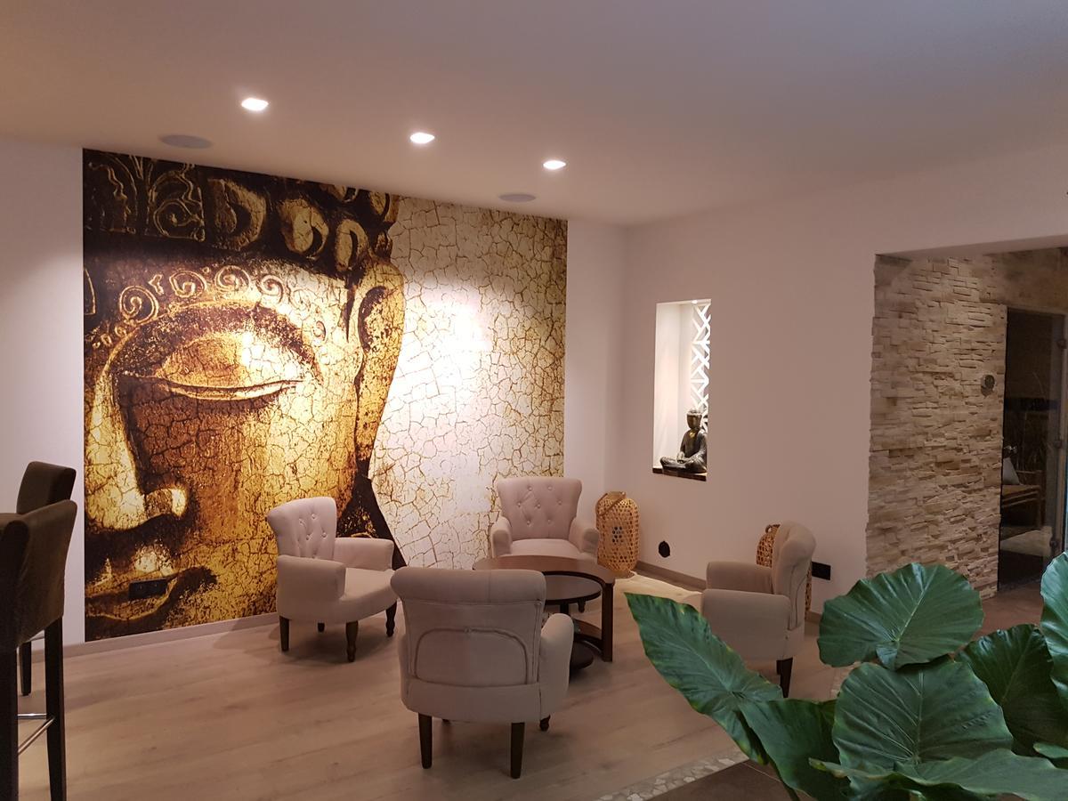 Le Relais De Montignac Hotel Buitenkant foto